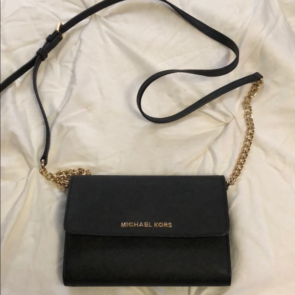 Michael kors small crossbody purse